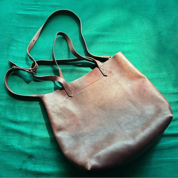 Madewell Rich Brown Leather Tote - Picture 1 of 12